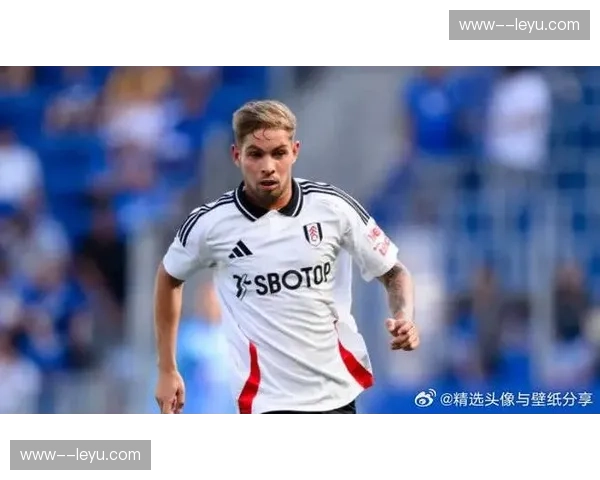 富勒姆限制维拉的防守策略：中场绞杀与反击时机的选择复盘